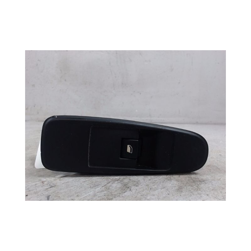 COMMANDE LEVE-GLACE PORTE AVD CITROEN C4