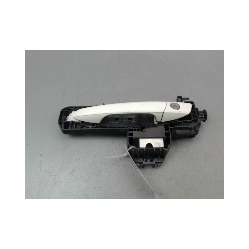 POIGNEE EXTERIEURE PORTE AVANT GAUCHE MERCEDES CLASSE B 2008-