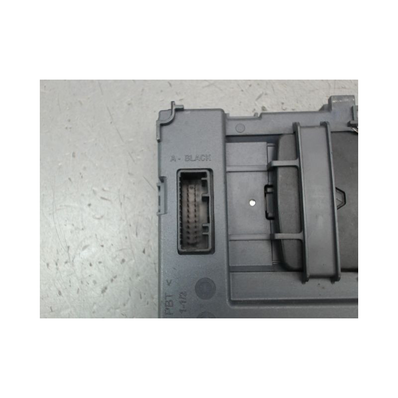 LECTEUR DE CARTE RENAULT CLIO IV Phase 1 2012-...