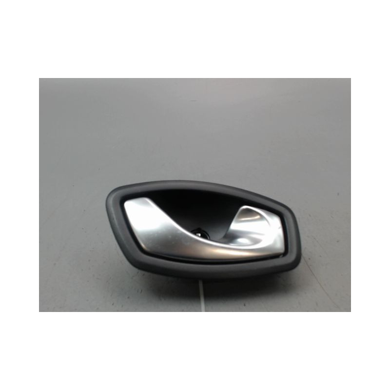 POIGNEE INTERIEURE PORTE AVANT DROIT RENAULT CLIO IV Phase 1 2012-...