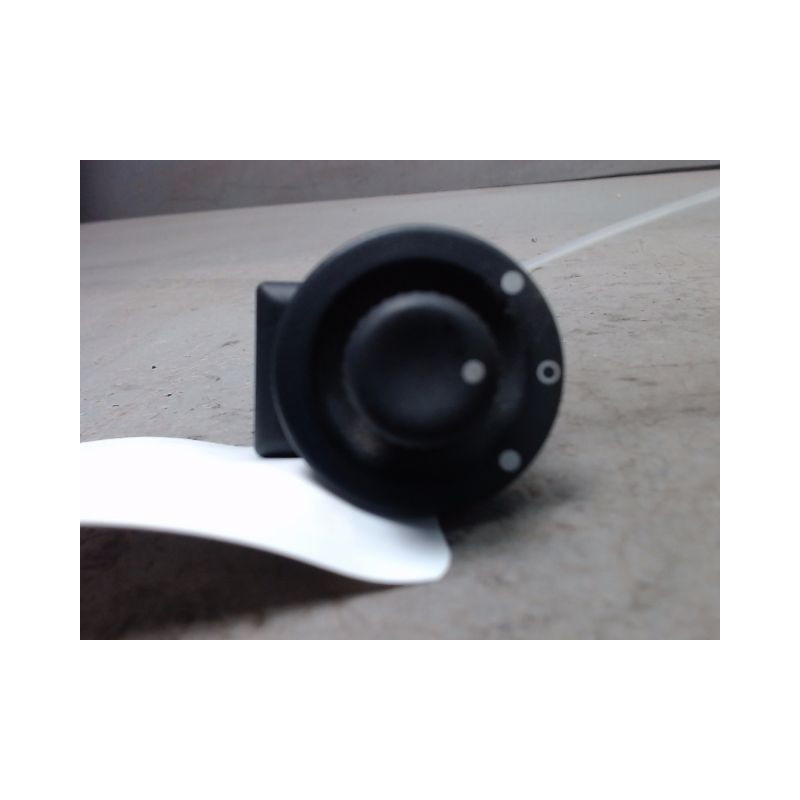 COMMANDE RETROVISSEUR EXTERIEUR ELECTRIQUE RENAULT CLIO II PH.2 01-06