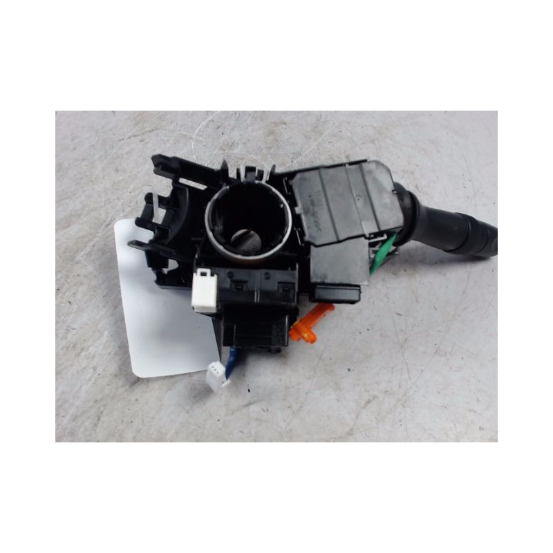 COMMANDE CLIGNOTANT TOYOTA AYGO 5P
