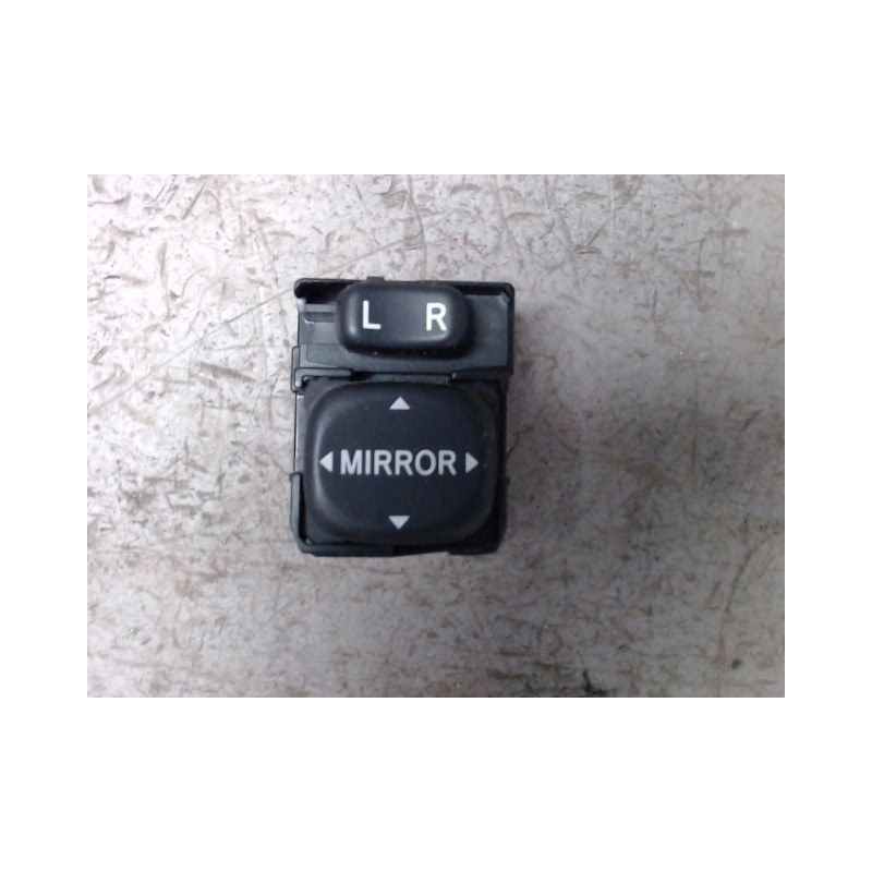 COMMANDE RETROVISSEUR EXTERIEUR ELECTRIQUE TOYOTA IQ 2008-