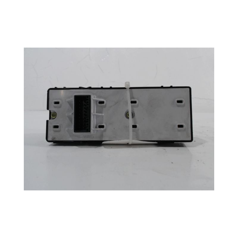 COMMANDE LEVE-GLACE PORTE AVG KIA RIO