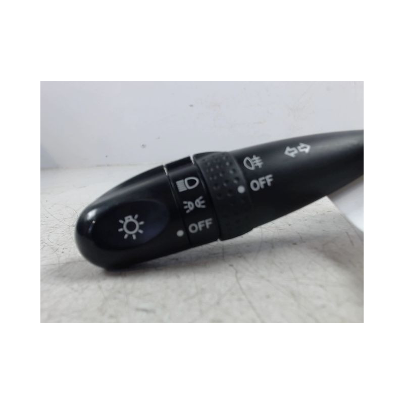 COMMANDE CLIGNOTANT SUZUKI SWIFT