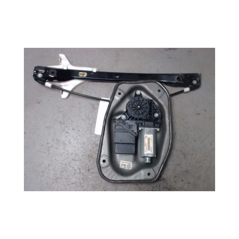 MECANISME+MOTEUR LEVE-GLACE ARRIERE DROIT VOLKSWAGEN GOLF V 2003-2009