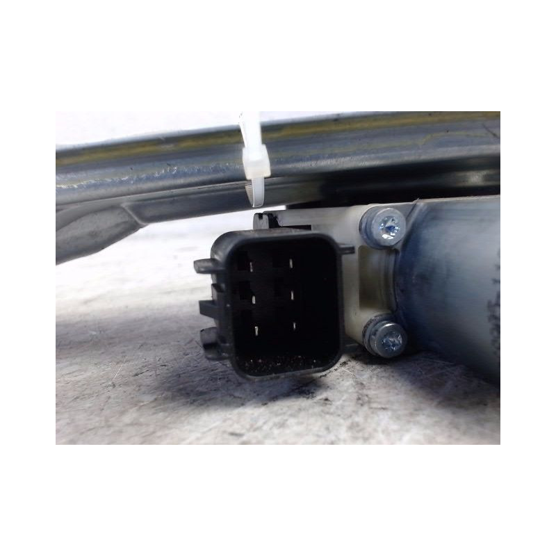 MECANISME+MOTEUR LEVE-GLACE ARRIERE GAUCHE FORD FOCUS 2008-