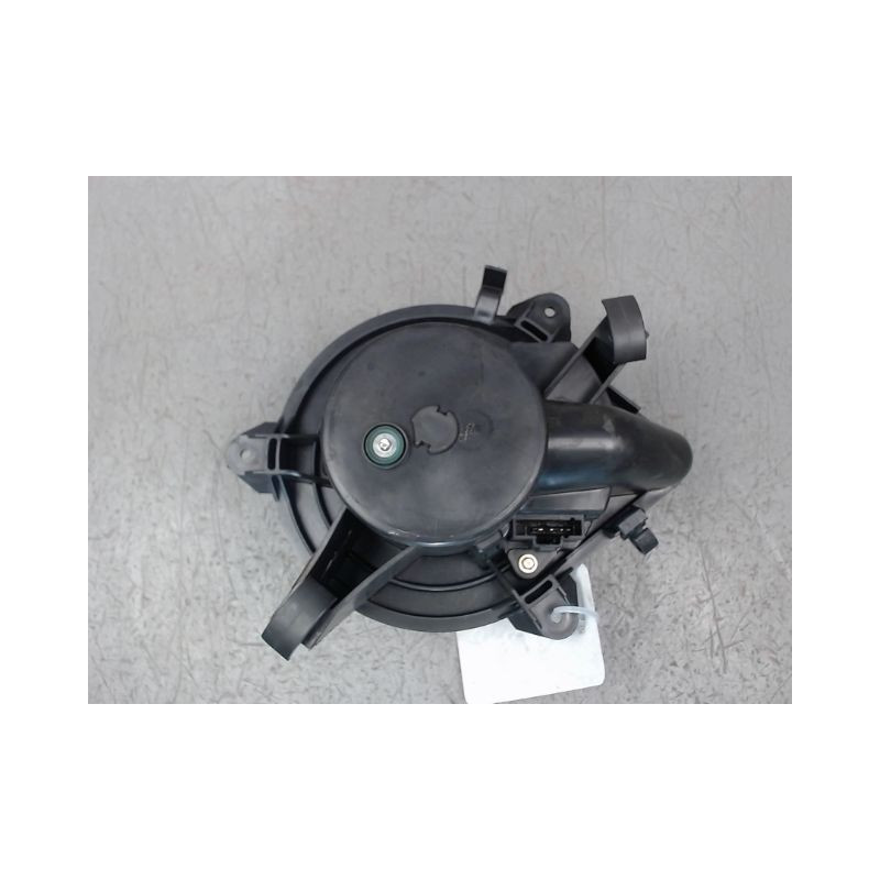 MOTEUR VENTILATEUR CHAUFFAGE FIAT IDEA
