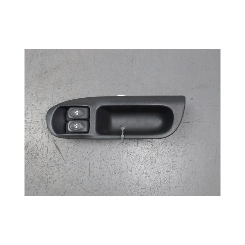 COMMANDE LEVE-GLACE PORTE AVG RENAULT MEGANE