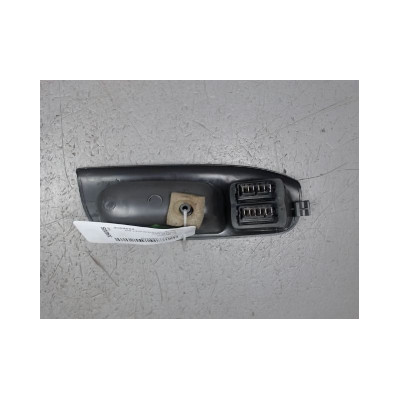 COMMANDE LEVE-GLACE PORTE AVG RENAULT MEGANE
