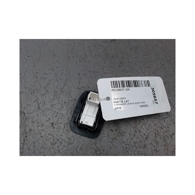 COMMANDE LEVE-GLACE PORTE ARG PEUGEOT 208