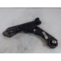 TRIANGLE INFERIEUR AVANT DROIT FIAT PUNTO