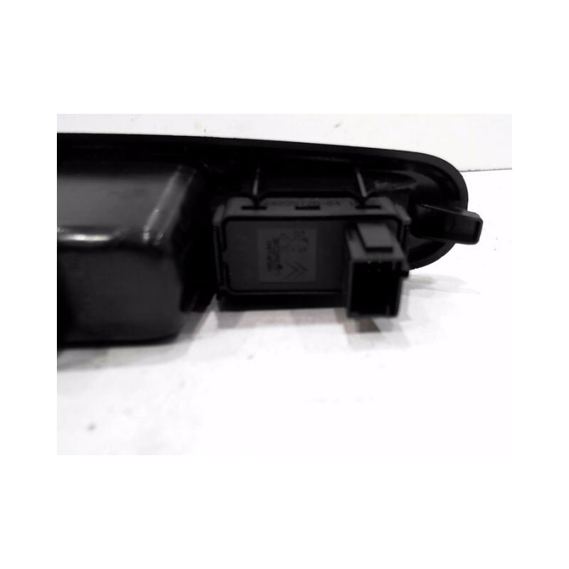 COMMANDE LEVE-GLACE PORTE ARG PEUGEOT 3008
