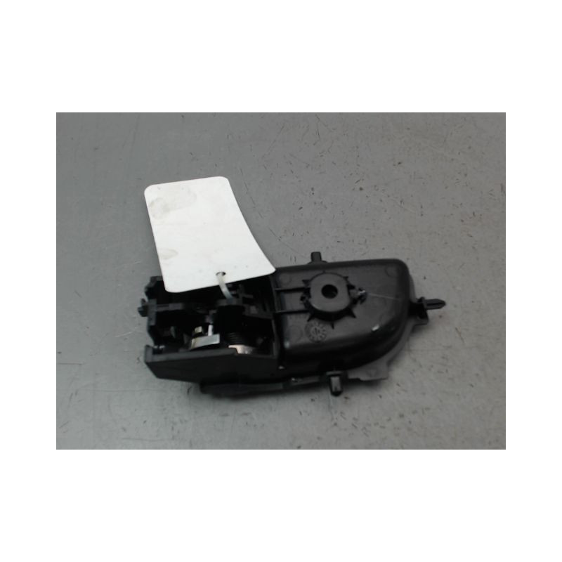 POIGNEE INTERIEURE PORTE AVANT DROIT TOYOTA YARIS 2005-