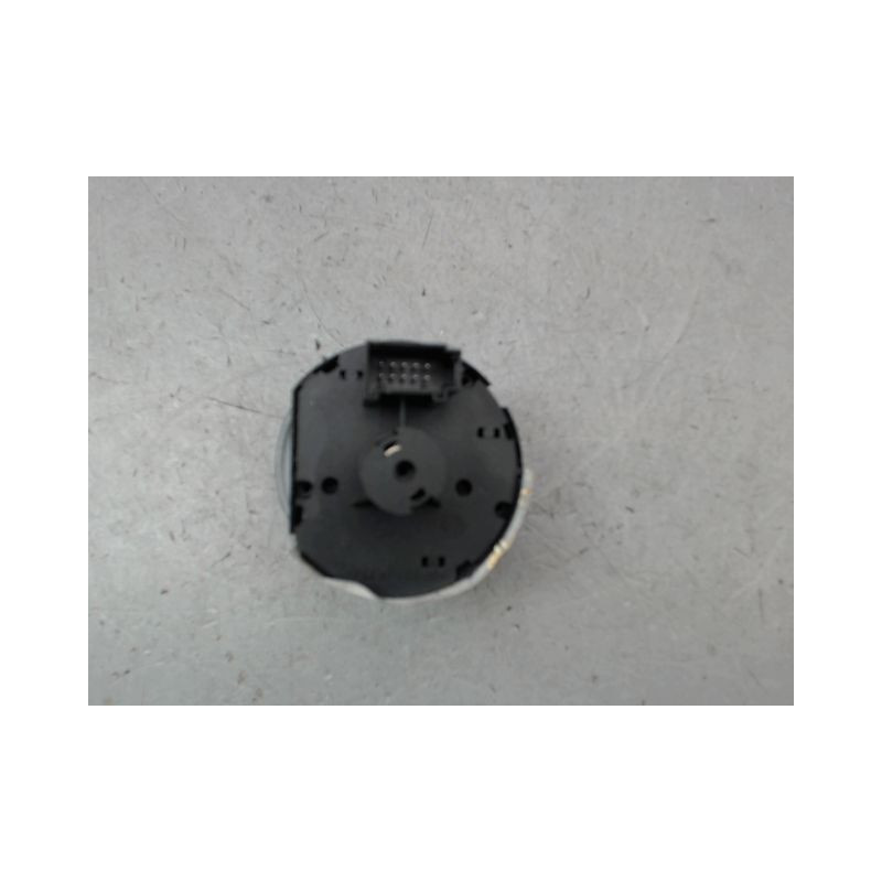 INTERIEUR COMMANDE PHARES VOLKSWAGEN TOURAN MONOSP. I Phase 2 (1T) 2006-2010