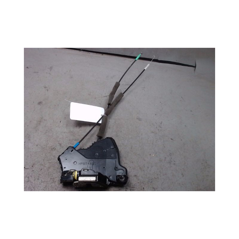 SYSTEME CONDAMNATION AVANT GAUCHE TOYOTA COROLLA VERSO 2004-2007