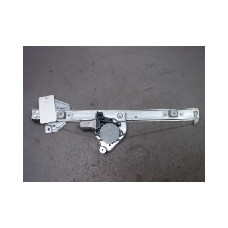 MECANISME+MOTEUR LEVE-GLACE AVANT DROIT SUZUKI G.VITARA