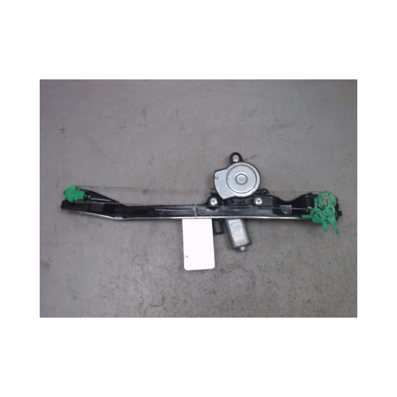 MECANISME+MOTEUR LEVE-GLACE AVANT GAUCHE FIAT PUNTO 99-2003