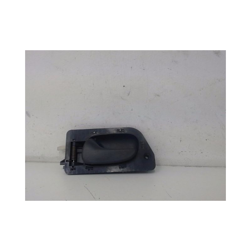 POIGNEE INTERIEURE PORTE AVANT GAUCHE RENAULT LAGUNA