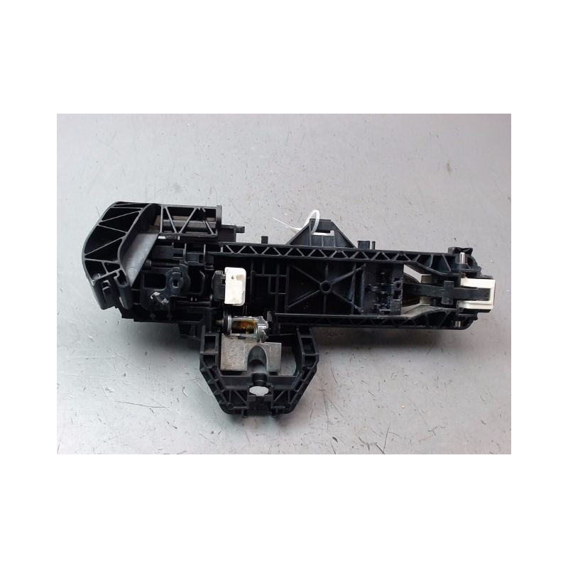 POIGNEE EXTERIEURE PORTE ARRIERE GAUCHE MERCEDES CLASSE C 2007-