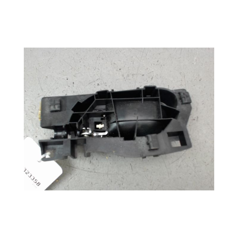 POIGNEE INTERIEURE PORTE AVANT DROIT CITROEN C3 PICASSO MONOSP. Phase 1 2009-...