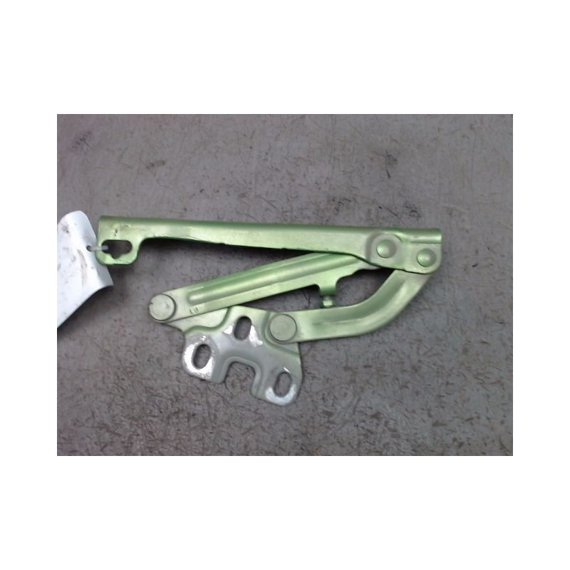 COMPAS GAUCHE CAPOT OPEL CORSA 2010-