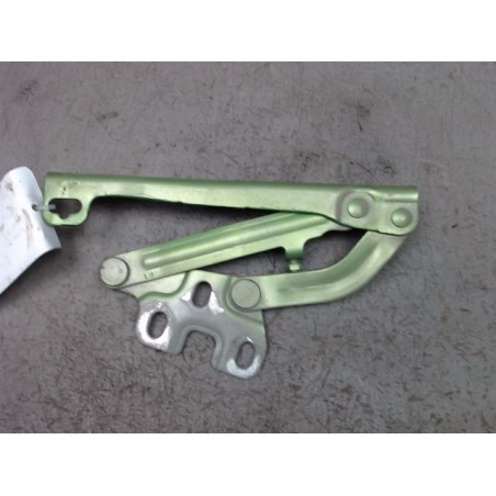 COMPAS GAUCHE CAPOT OPEL CORSA 2010-