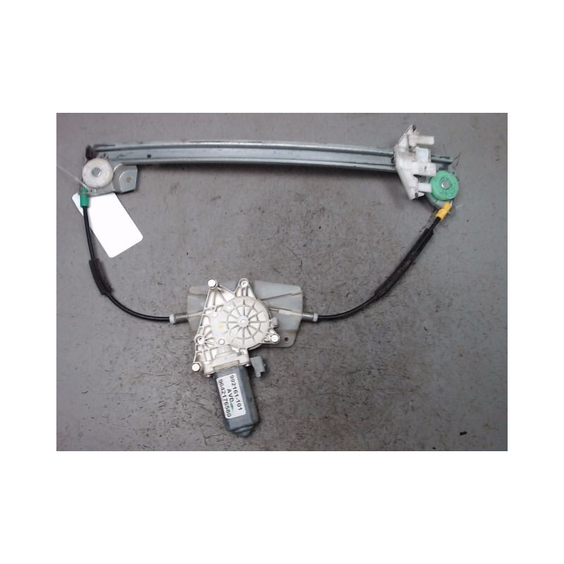 MECANISME+MOTEUR LEVE-GLACE AVANT DROIT PEUGEOT 406 99-04
