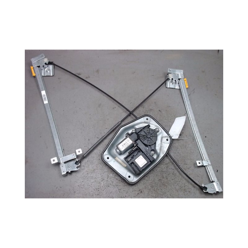 MECANISME+MOTEUR LEVE-GLACE AVANT GAUCHE VOLKSWAGEN GOLF V 2003-2009