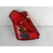 FEU ARRIERE GAUCHE  SUZUKI SWIFT -03/05
