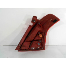 FEU ARRIERE GAUCHE  SUZUKI SWIFT -03/05