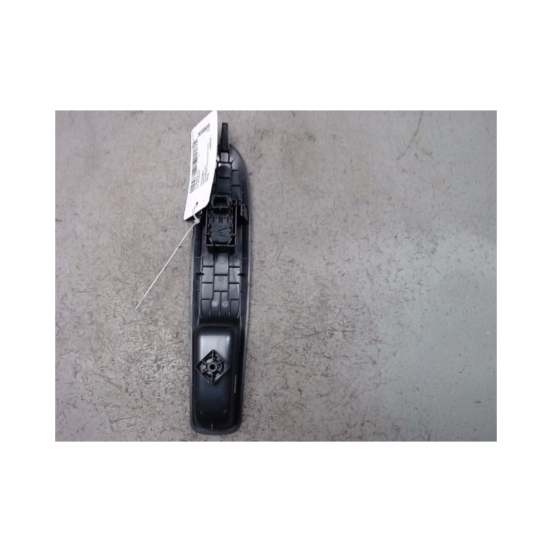 COMMANDE LEVE-GLACE PORTE AVD CITROEN C4 2010-
