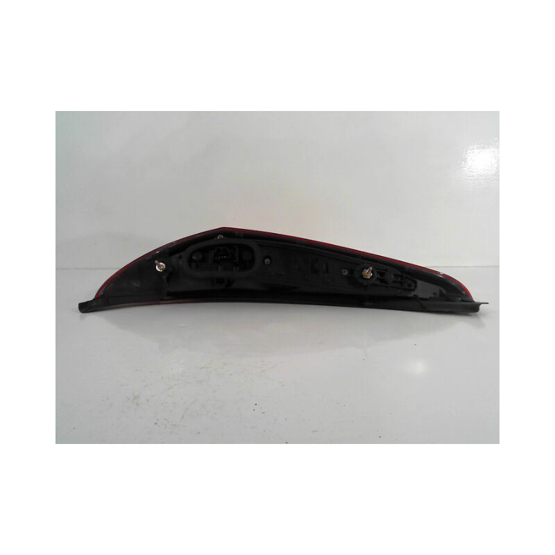 FEU ARRIERE DROIT FIAT PUNTO 2003-