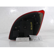 FEU ARRIERE GAUCHE  FORD FIESTA 99-2002