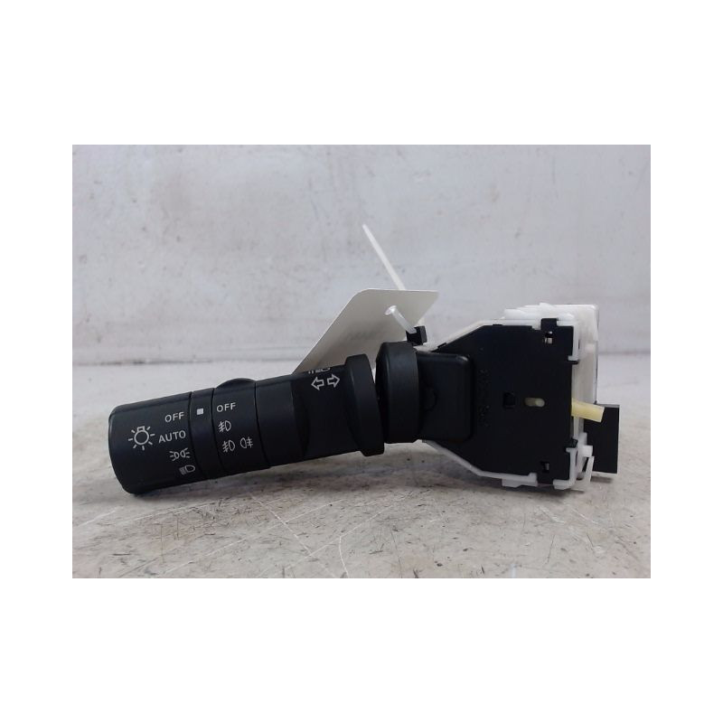 COMMANDE CLIGNOTANT NISSAN QHASQAI 2007-