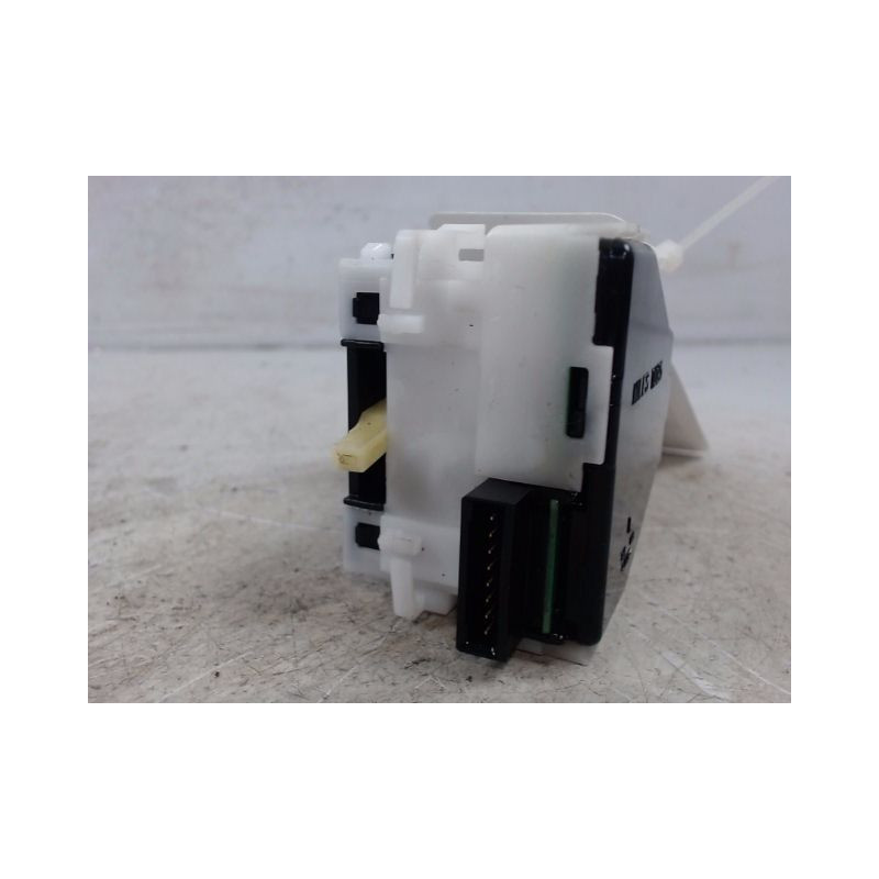 COMMANDE CLIGNOTANT NISSAN QHASQAI 2007-