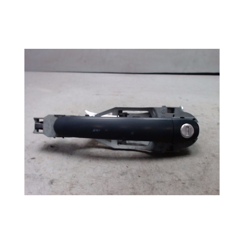 POIGNEE EXTERIEURE PORTE AVANT GAUCHE VOLKSWAGEN POLO 2005-