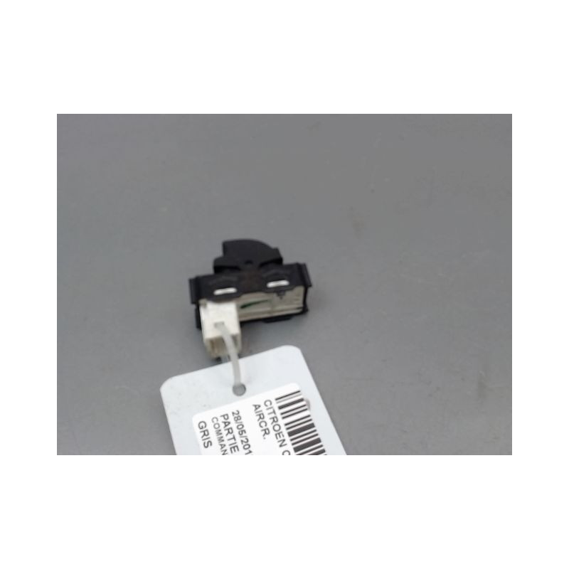 COMMANDE LEVE-GLACE PORTE ARD CITROEN C3 AIRCR.