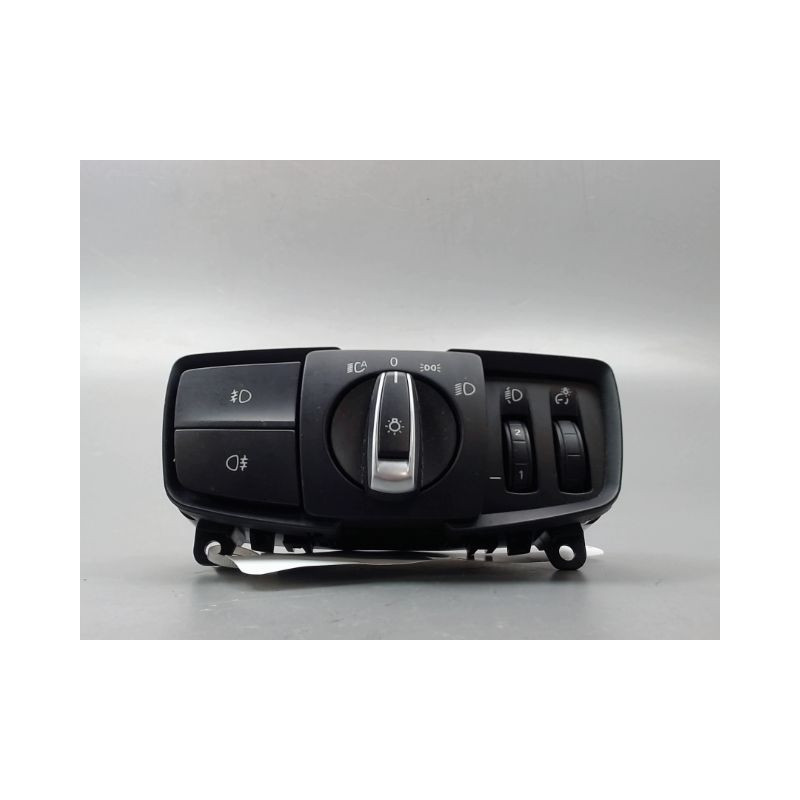 INTERIEUR COMMANDE PHARES BMW SERIE 1 II (F20/F21) 2011-...
