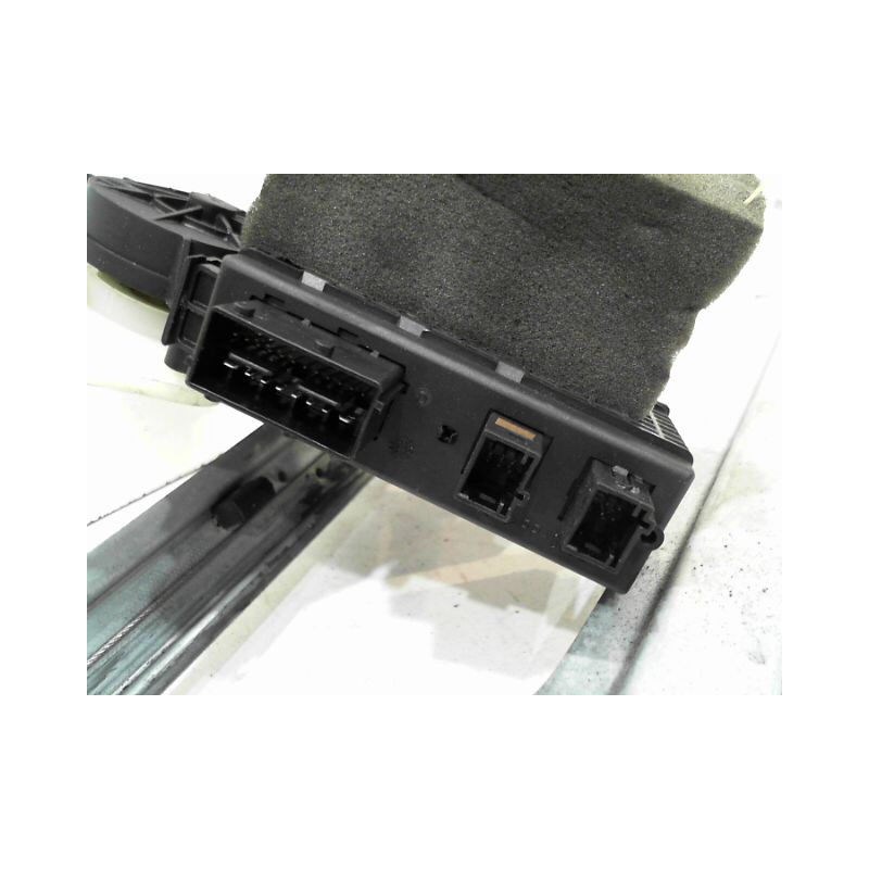 MECANISME+MOTEUR LEVE-GLACE AVANT DROIT PEUGEOT 307
