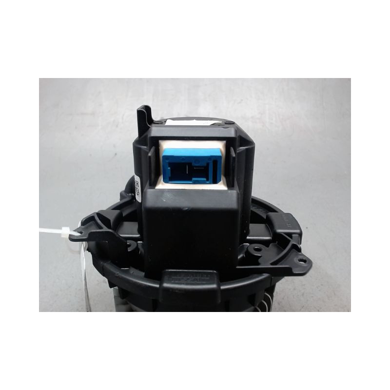 MOTEUR VENTILATEUR CHAUFFAGE NISSAN MICRA