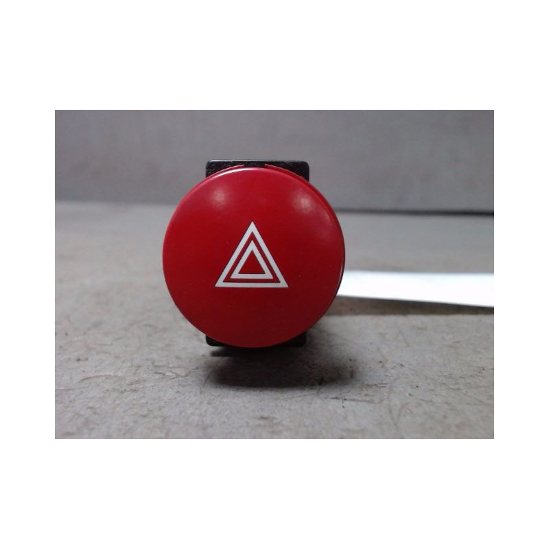 BOUTON DE WARNING HYUNDAI GETZ