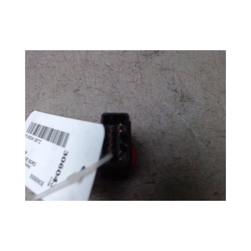BOUTON DE WARNING HYUNDAI GETZ