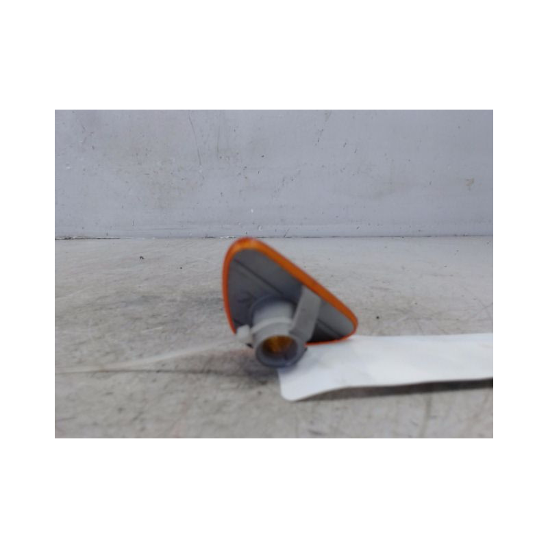 REPETITEUR AILE DROIT FIAT DUCATO