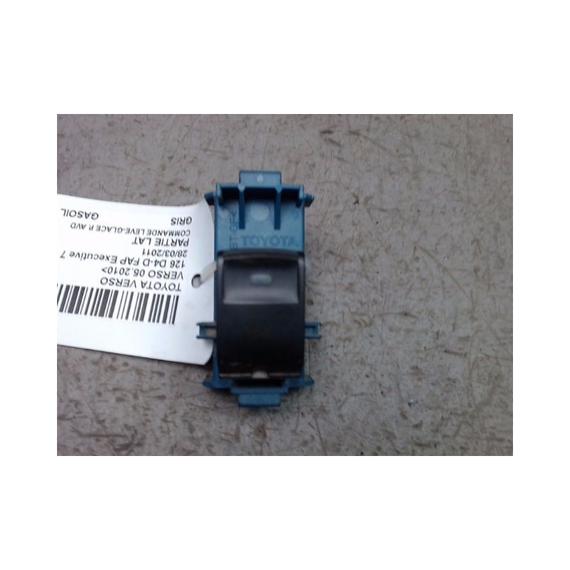 COMMANDE LEVE-GLACE PORTE AVD TOYOTA VERSO 2010-