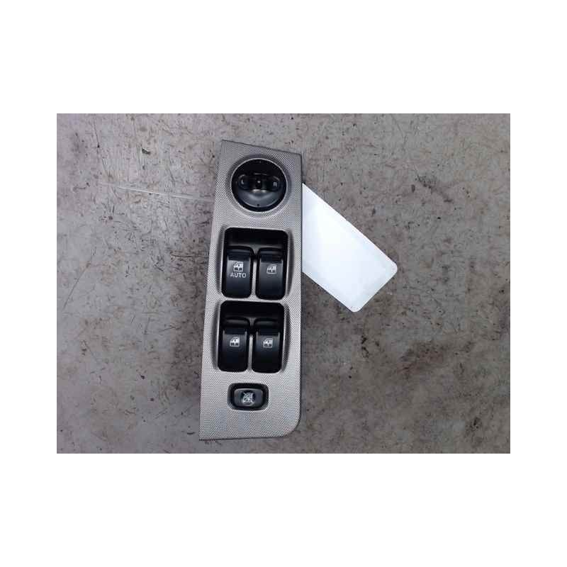 COMMANDE LEVE-GLACE PORTE AVG HYUNDAI MATRIX -01