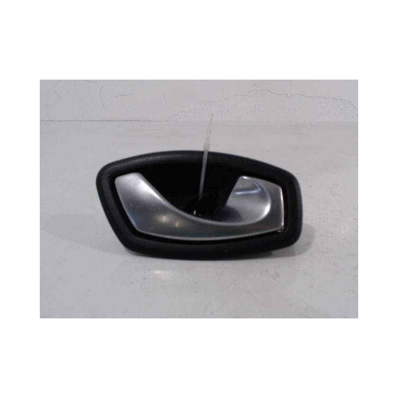 POIGNEE INTERIEURE PORTE AVANT DROIT RENAULT MEGANE III ESTATE 09-