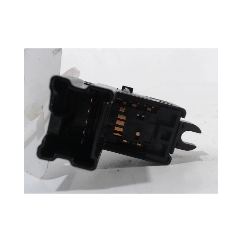COMMANDE LEVE-GLACE PORTE ARG NISSAN JUKE