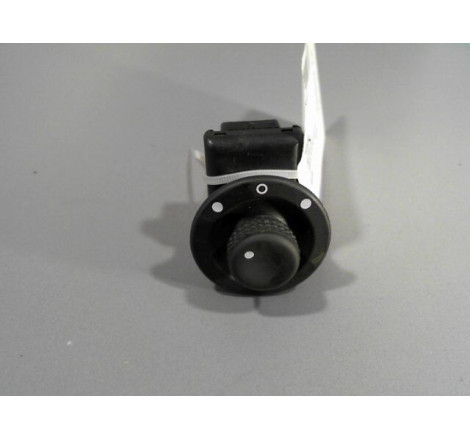 COMMANDE RETROVISSEUR EXT ELECTRIQUE