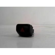 BOUTON DE WARNING NISSAN NOTE